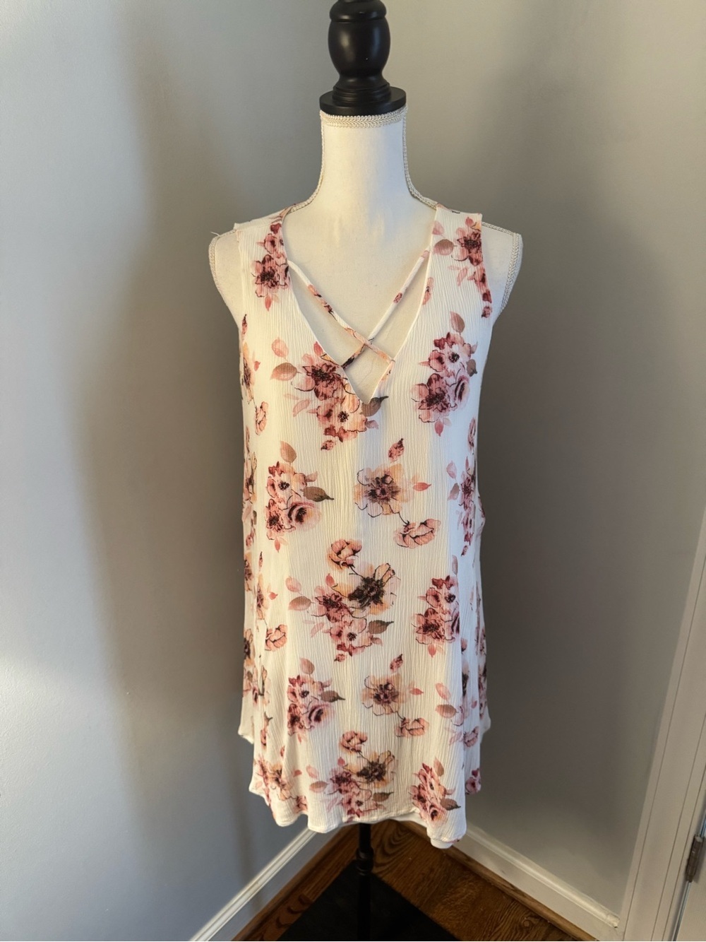Altar’d State white/pink floral mini dress, lined. Size Large